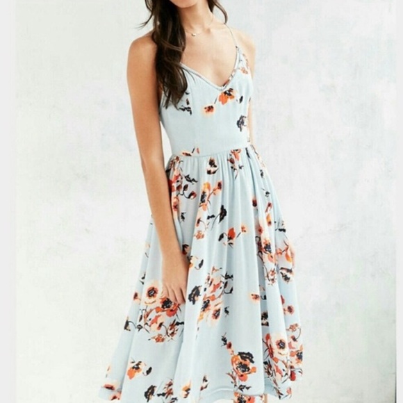 Urban Outfitters Cooperative Light Blue Floral Midi Dress Sundress Size 10 - Picture 3 of 9